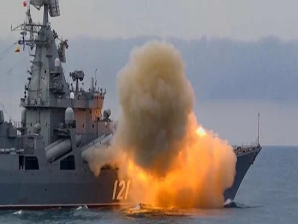 incendio  crucero Moskva